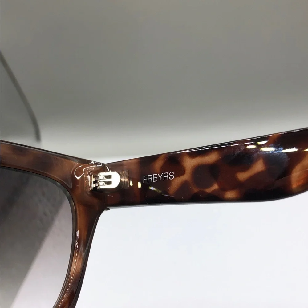 Freyrs Jane Cat Eye Sunglasses Semi Oversized Tortoise Trendy Gradient Lens.
